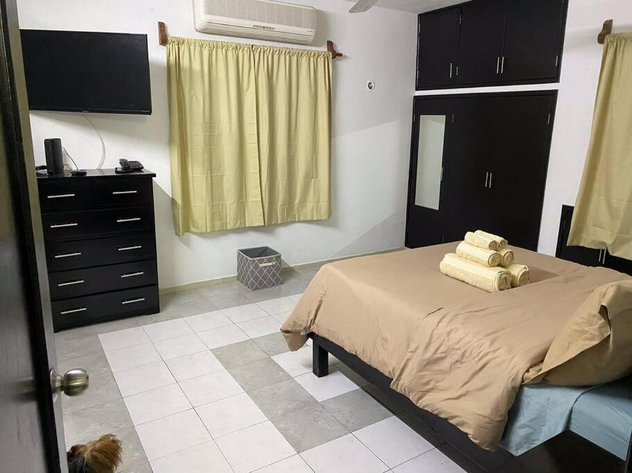 Casa Leonor. 2 Cuartos, 2 Banos, Cocina, Cochera. Valladolid  Dış mekan fotoğraf