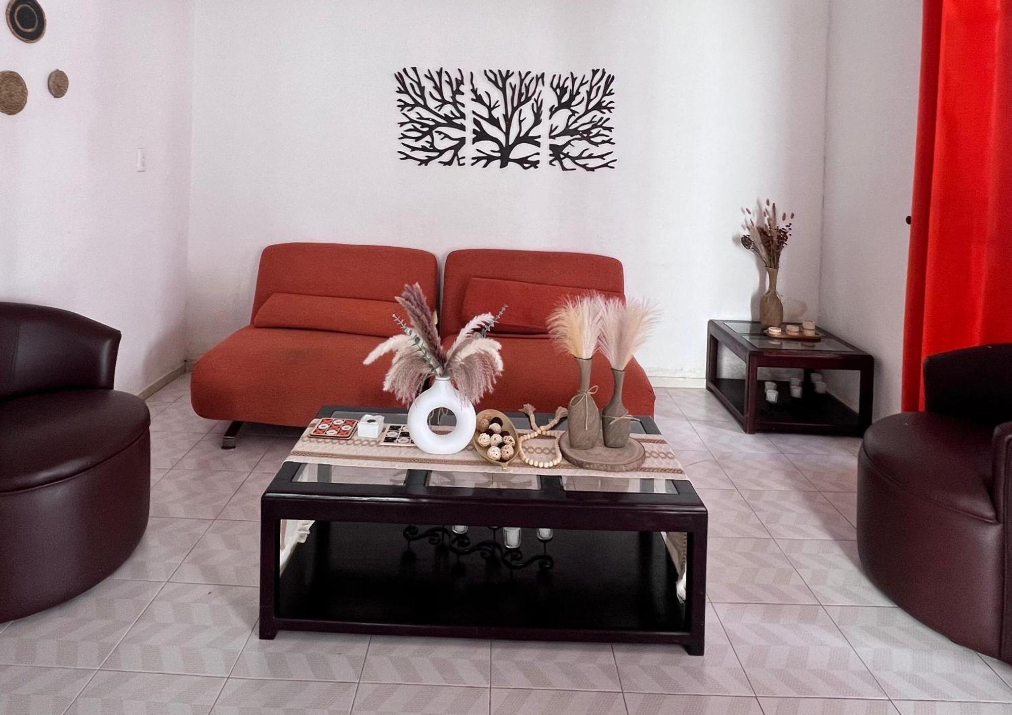 Casa Leonor. 2 Cuartos, 2 Banos, Cocina, Cochera. Valladolid  Dış mekan fotoğraf
